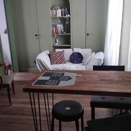 Cosy Nest In Montmartre Apartment Paris Bagian luar foto