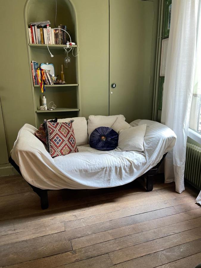 Cosy Nest In Montmartre Apartment Paris Bagian luar foto